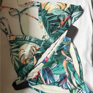 Tropical Leaf Print Bikini Set